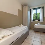 Villa Faggio 16 *