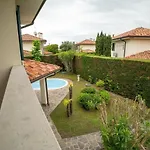 Villa Faggio 16 *